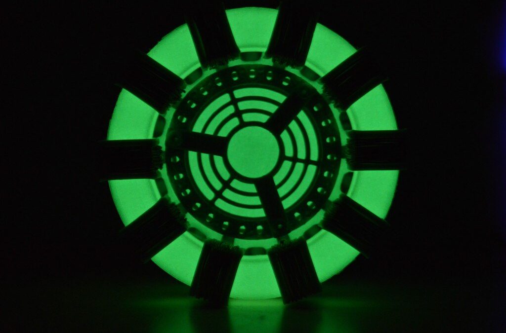 Dutch Student Creates Incredible Iron Man Arc Reactor on His 3D Printer